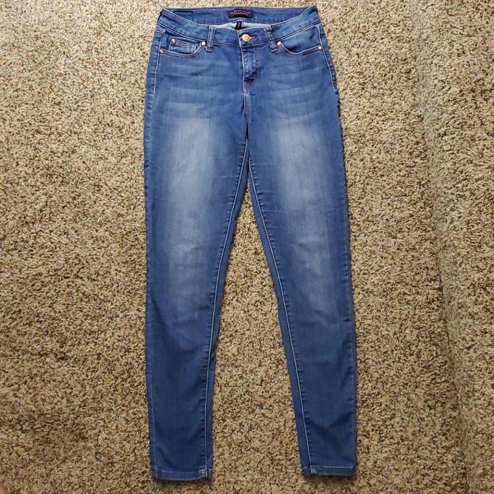 Celebrity pink midrise skinny jeans